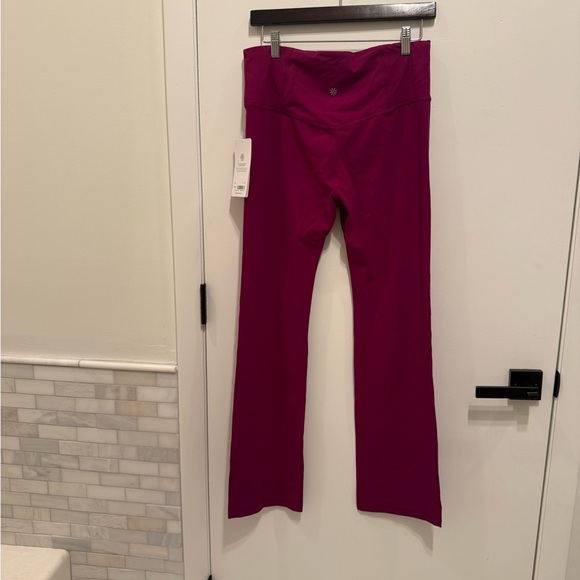 NWT Athleta Elation Straight Leg Pant - Exotic Fuchsia - Picture 8 of 12